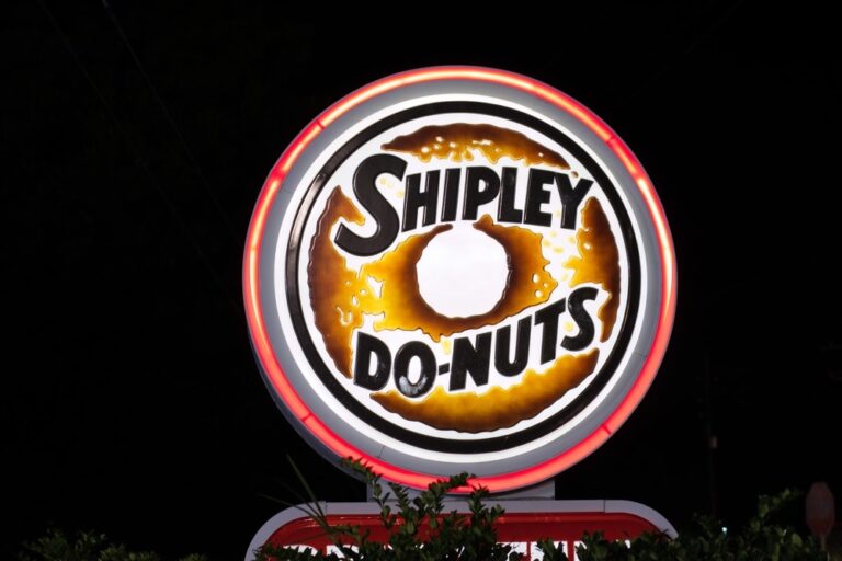 Shipley Do-Nuts opening first location in Orlando, Central Florida