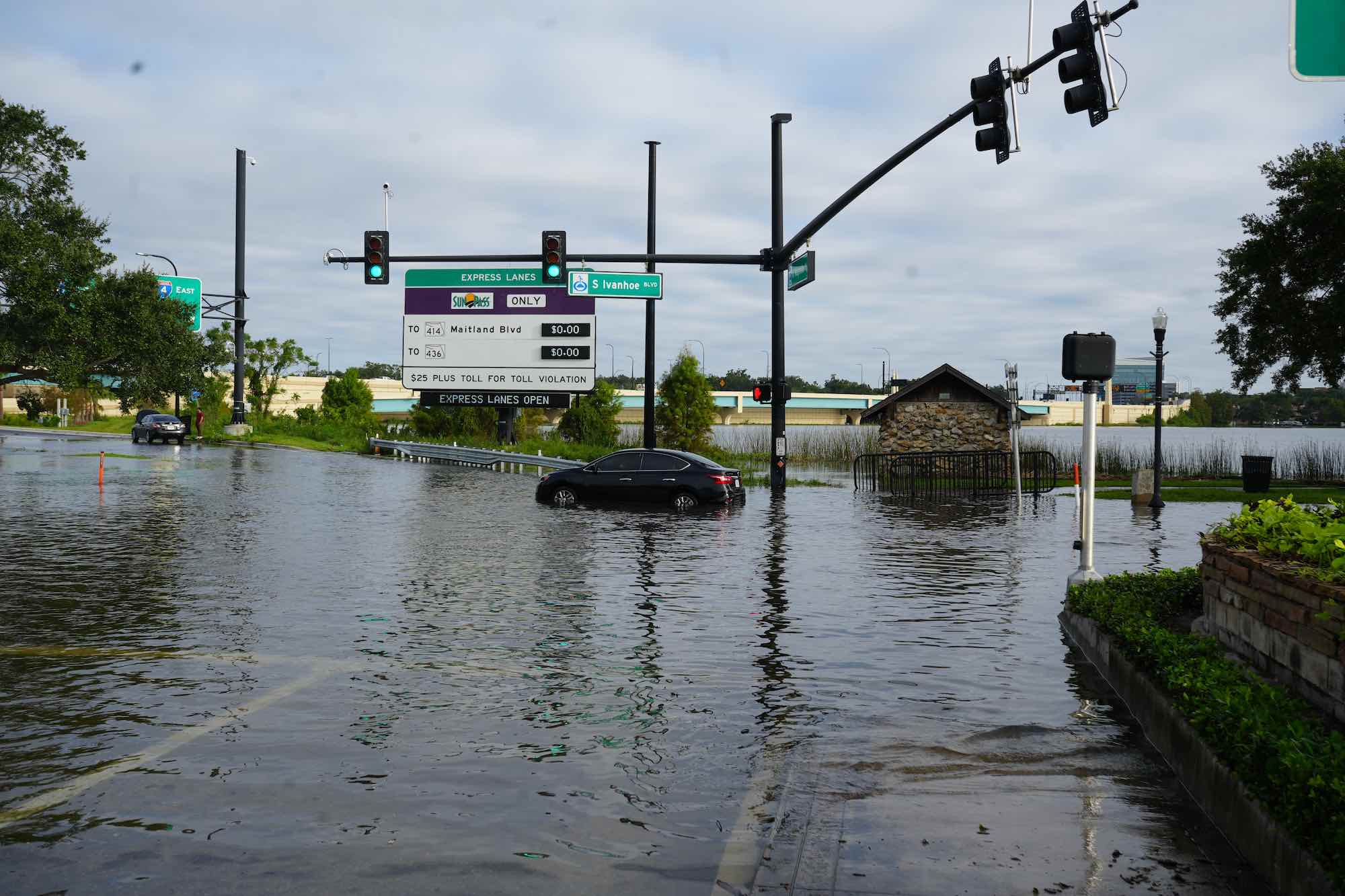 Car stuck near entrance to I 4 in Ivanhoe Village