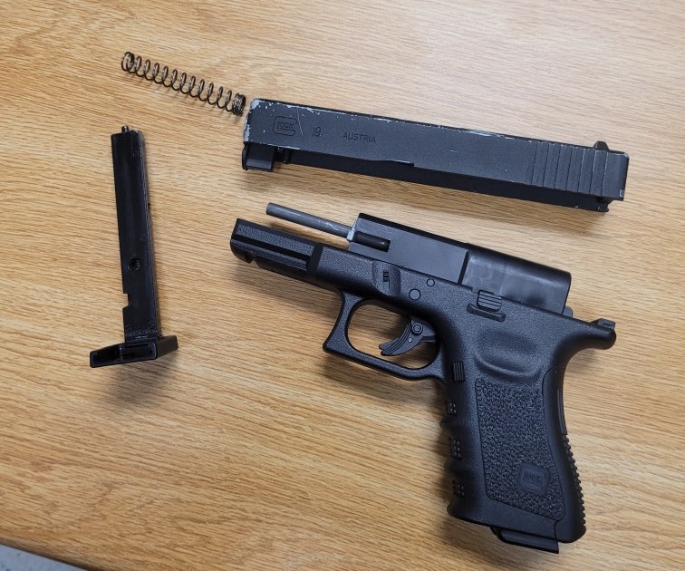 Police seize Glock BB gun, arrest student after violent confrontation at Pine Ridge High School