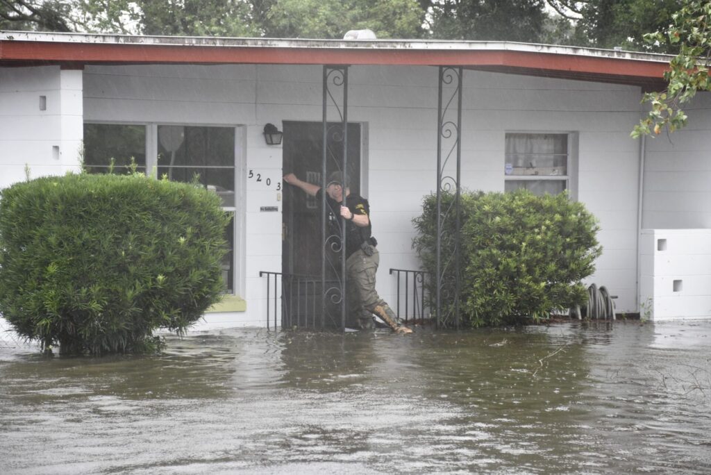 Home in Orlovista without power flooded