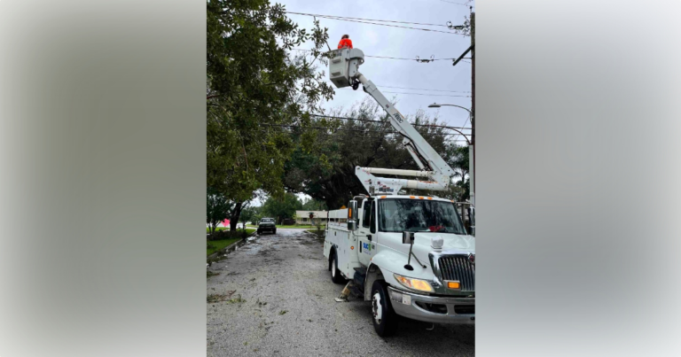 Orlando Utilities Commission working on restoring power