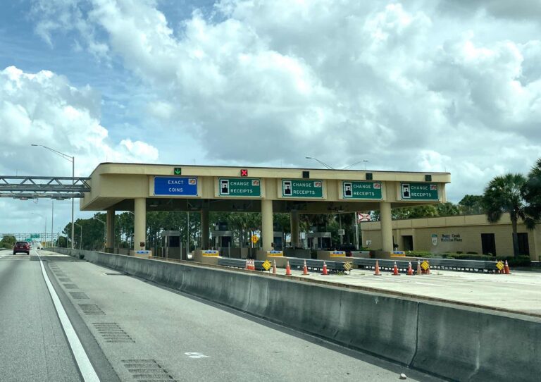 Tolls reinstated across Florida roads after extended closure from Hurricane Ian