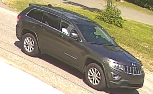 Vehicle wanted in connection with robbery of postal worker in Orlando