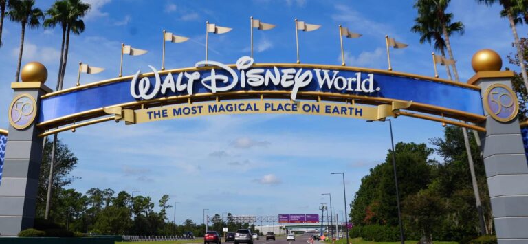 Walt Disney World, Universal, SeaWorld closing, adjusting hours for Tropical Storm Nicole