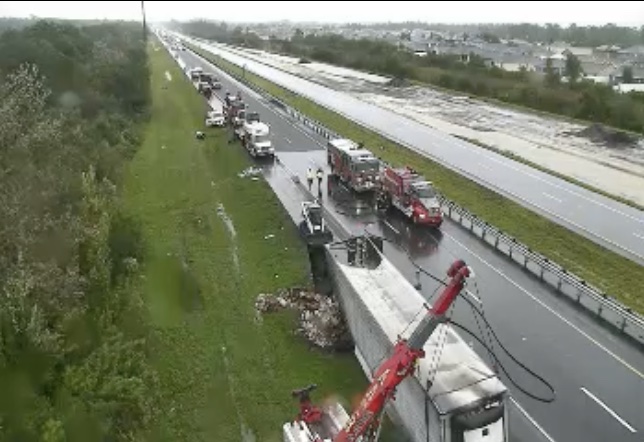 Tractor trailer fire stops traffic on Florida Turnpike