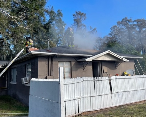Crews extinguish attic fire in Maitland
