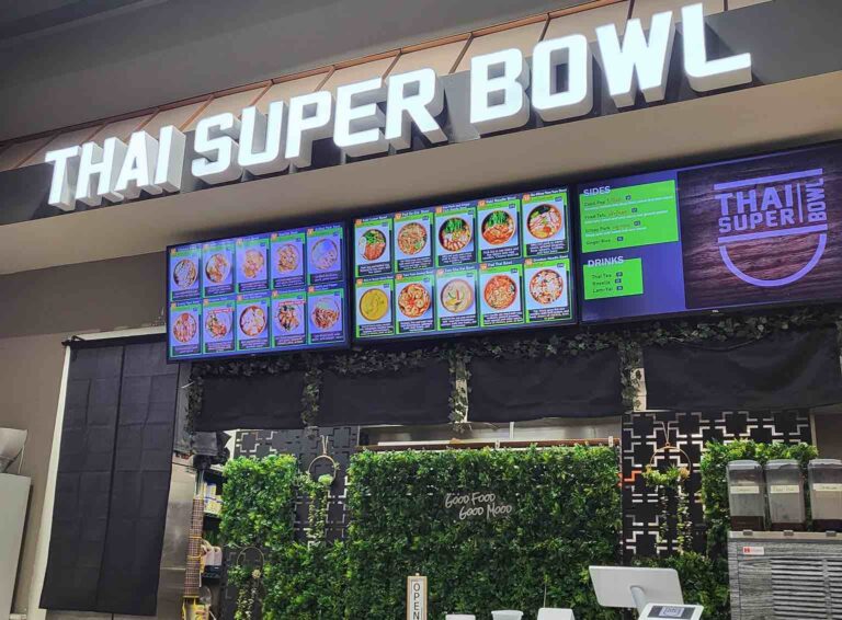 Thai Super Bowl in Lotte Plaza Market