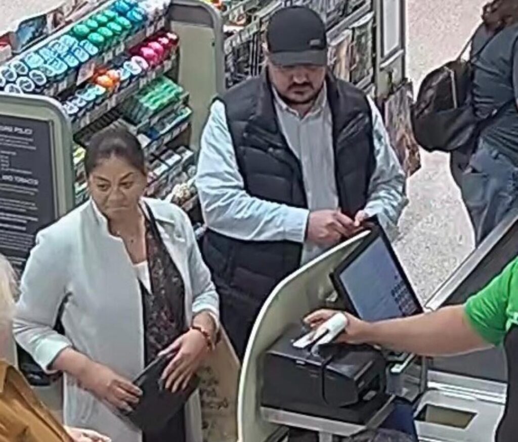 Couple wanted in fraud at Publix in east Orlando on March 20 1