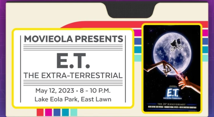 Movieola showing of E.T. at Lake Eola Park
