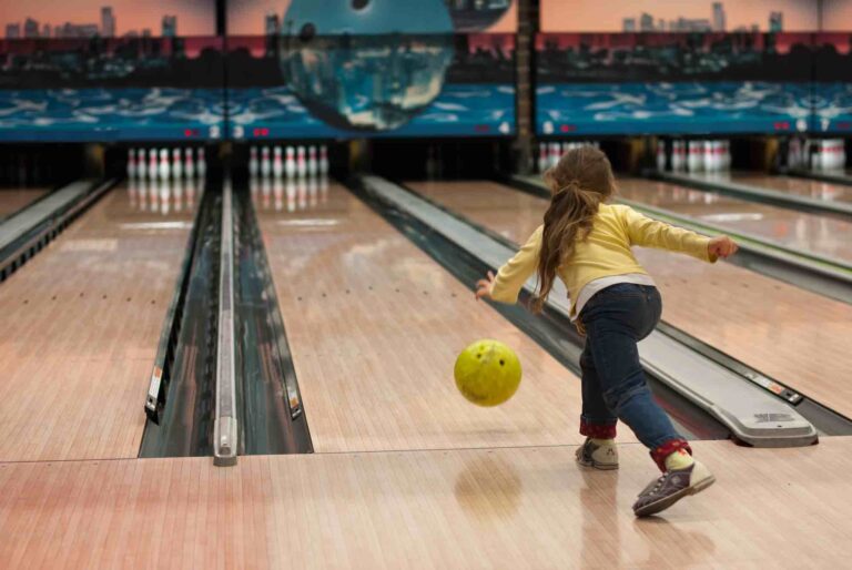 Kids bowl for free all summer in Seminole, Orange Counties