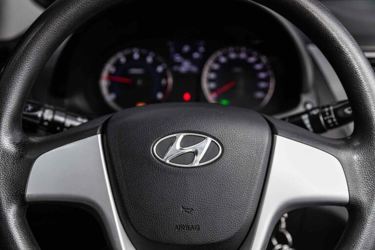 Hyundai steering wheel without lock