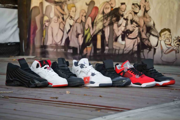 Nike Air Jordan Retro sneaker shoes