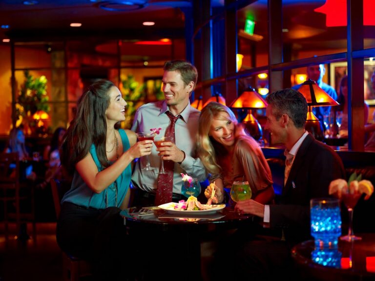 The Blue Martini Lounge (Photo: Blue Martini Lounge Pointe Orlando)