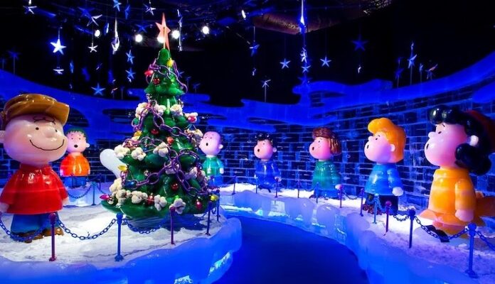 A Charlie Brown Christmas at this year's Gaylord Palms ICE!