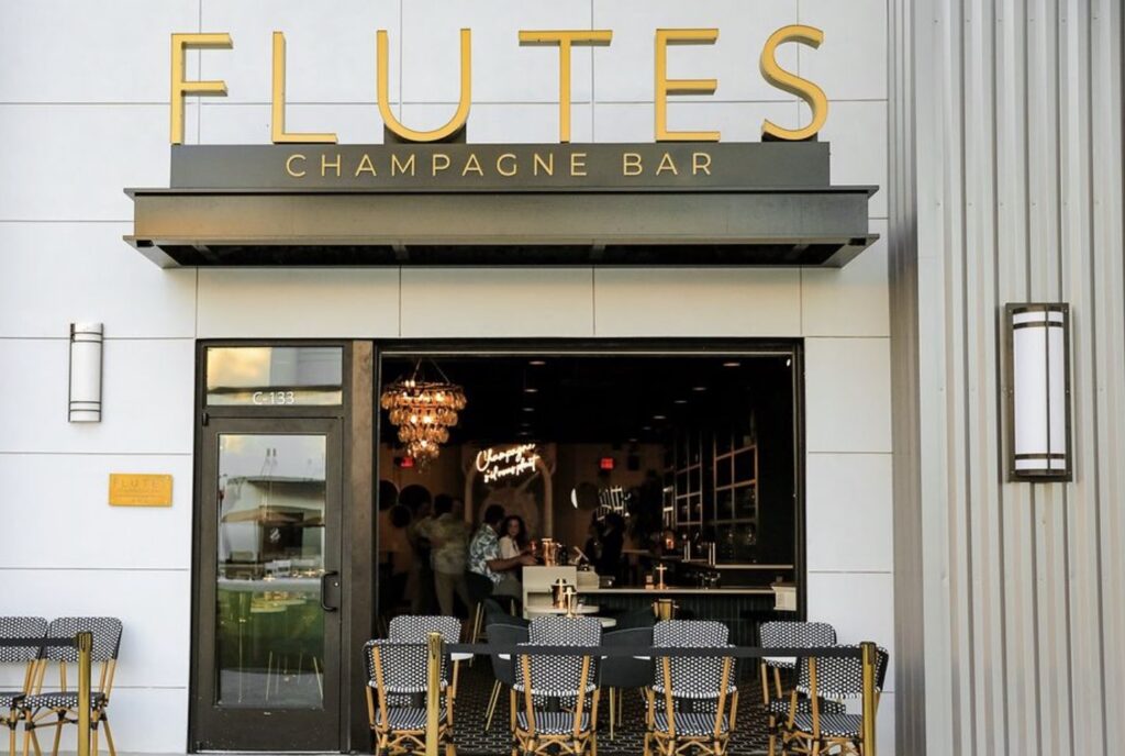 Flutes Champagne Bar