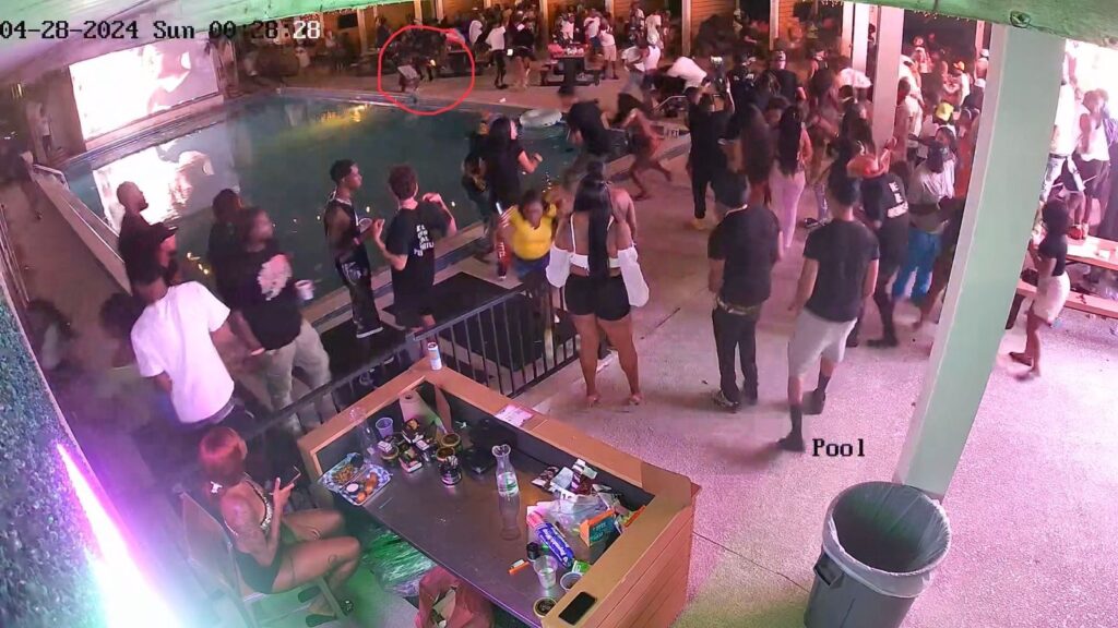 Second shooter at Cabana Live (2)