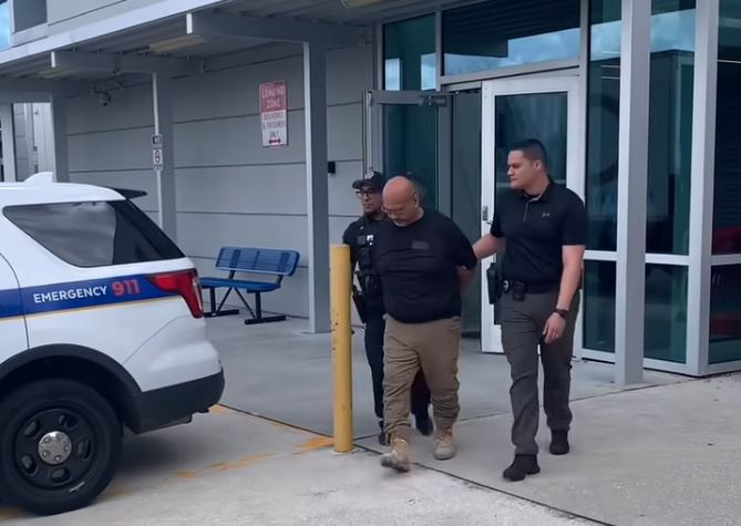 OPD officers arresting Juan Perez on September 3, 2024. (Photo: Orlando Police Department)