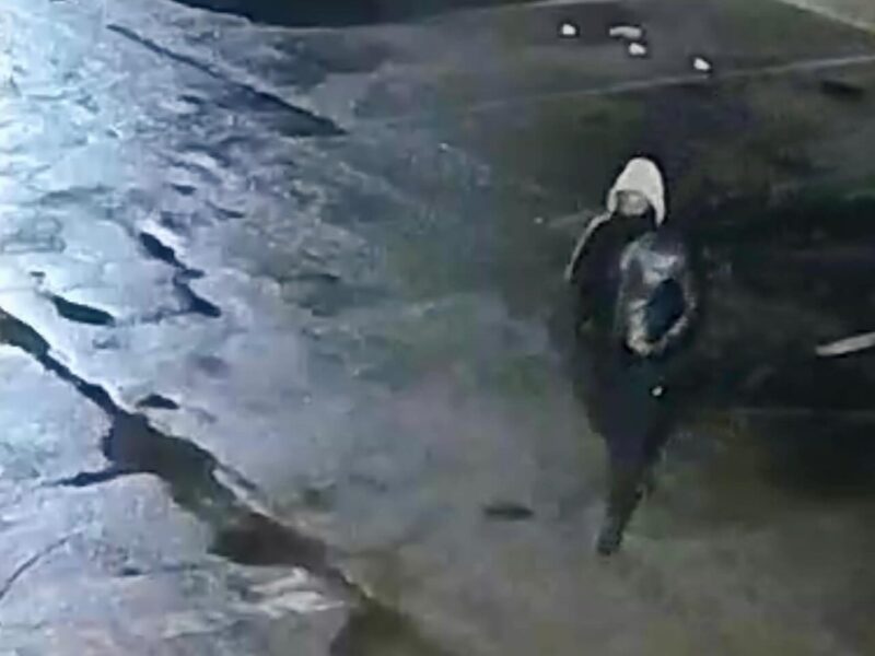 According to police, this suspect allegedly shot and killed a man at an Orlando apartment complex on November 29, 2021. (Photo: Orlando Police Department)