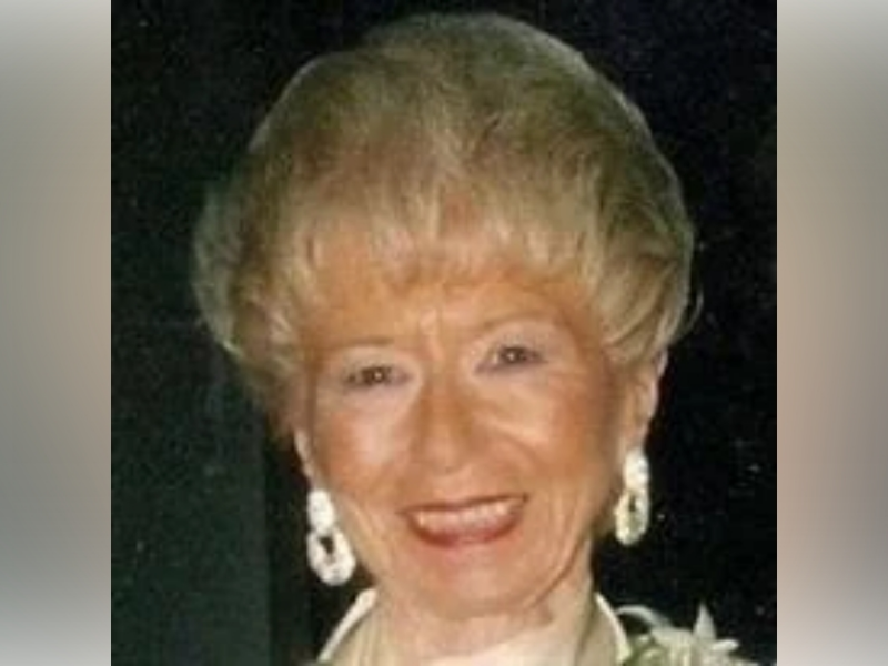 Sarah Reichard Crichton