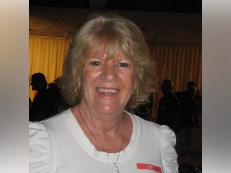 Lois Elliott Svetin