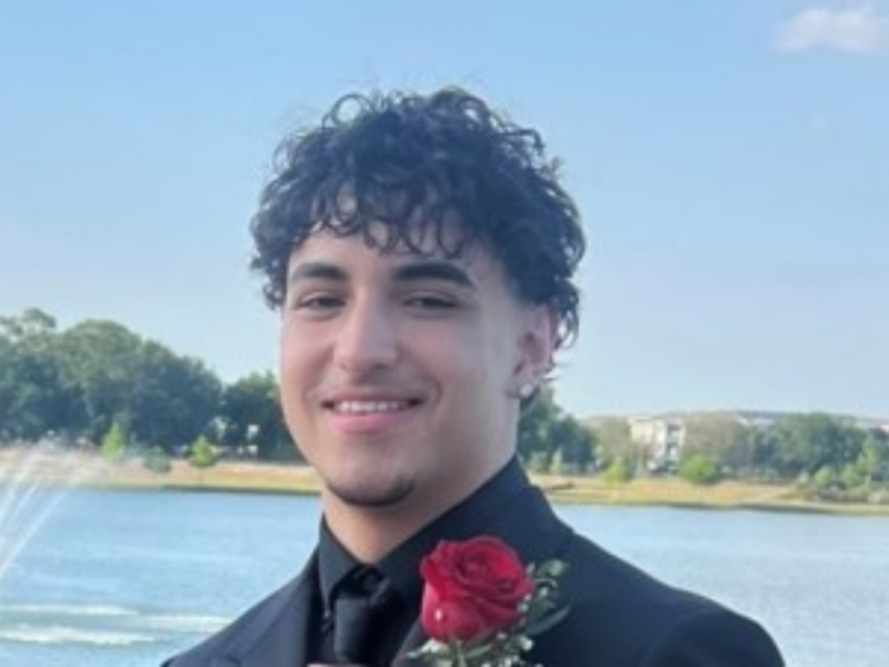 Makhi Luis Hernandez1