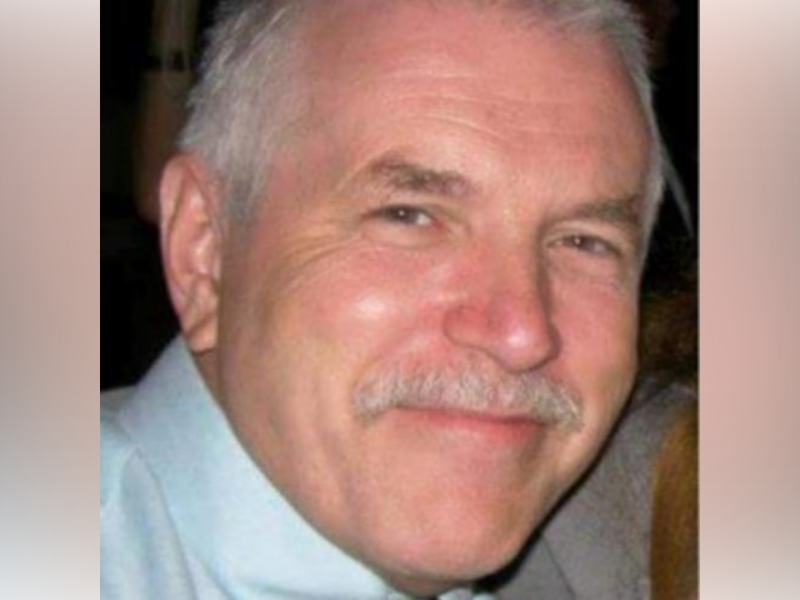 Larry Carr