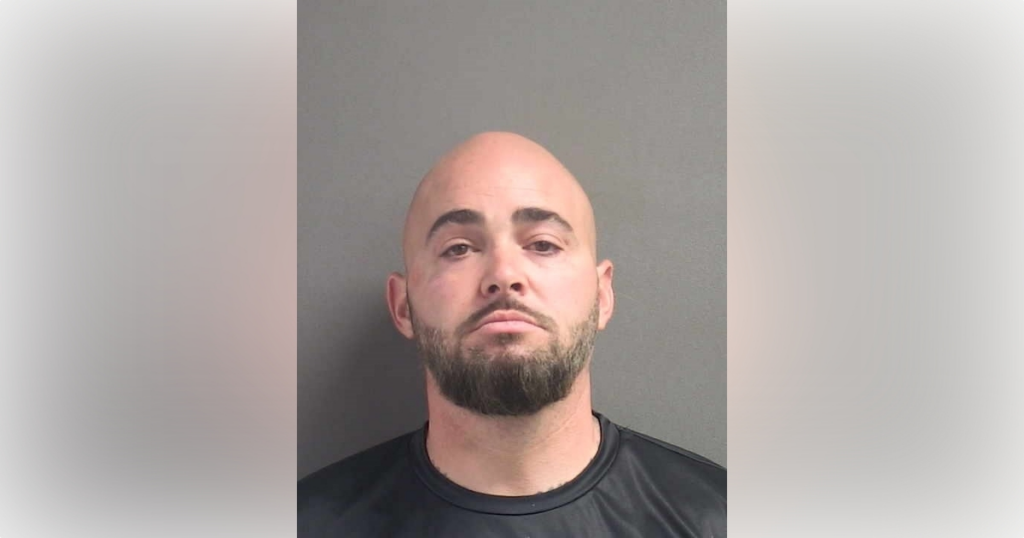 Ricardo Lazaro Bernal (Volusia County Jail booking photo)