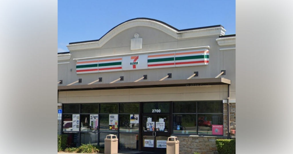 The 7-Eleven located at 2700 W 25th Street in Sanford. (Photo: Google)