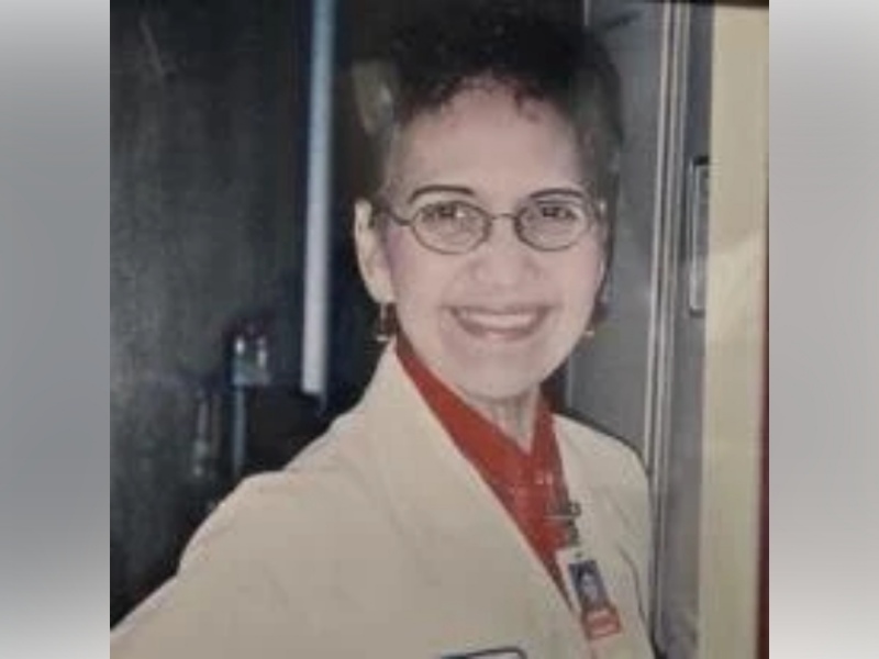 Lourdes M Thomas