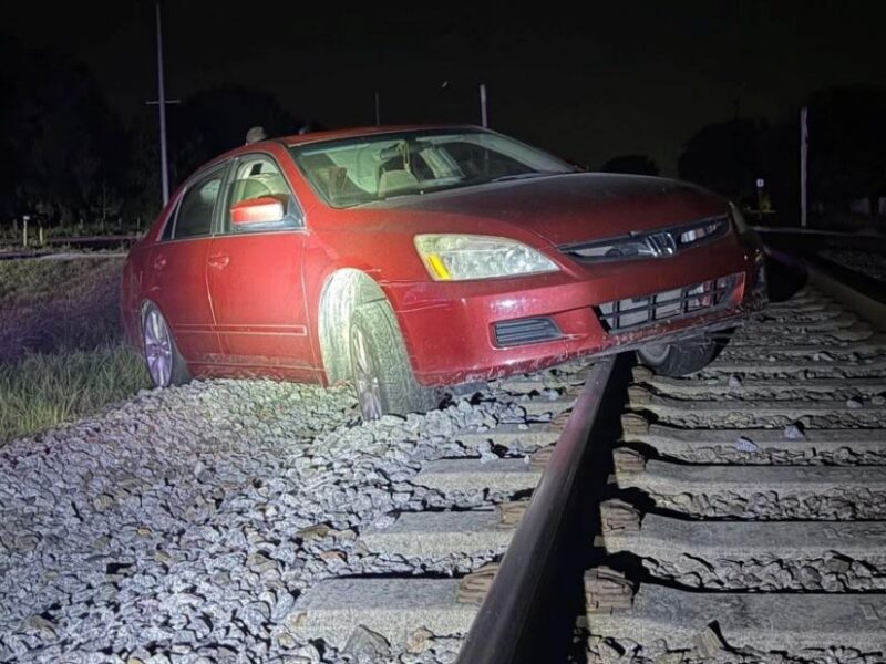 Orlando woman arrested for DUI after vehicle crashes onto railroad tracks
